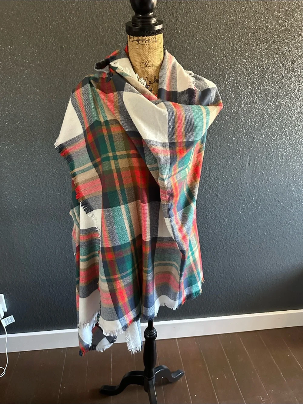 Grace & Lace Pocket Poncho Scarf Ivory Teal Plaid Wrap Pockets OS